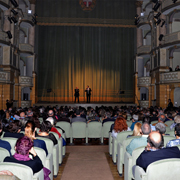 Serata al Teatro Fraschini