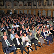 Serata al Teatro Fraschini